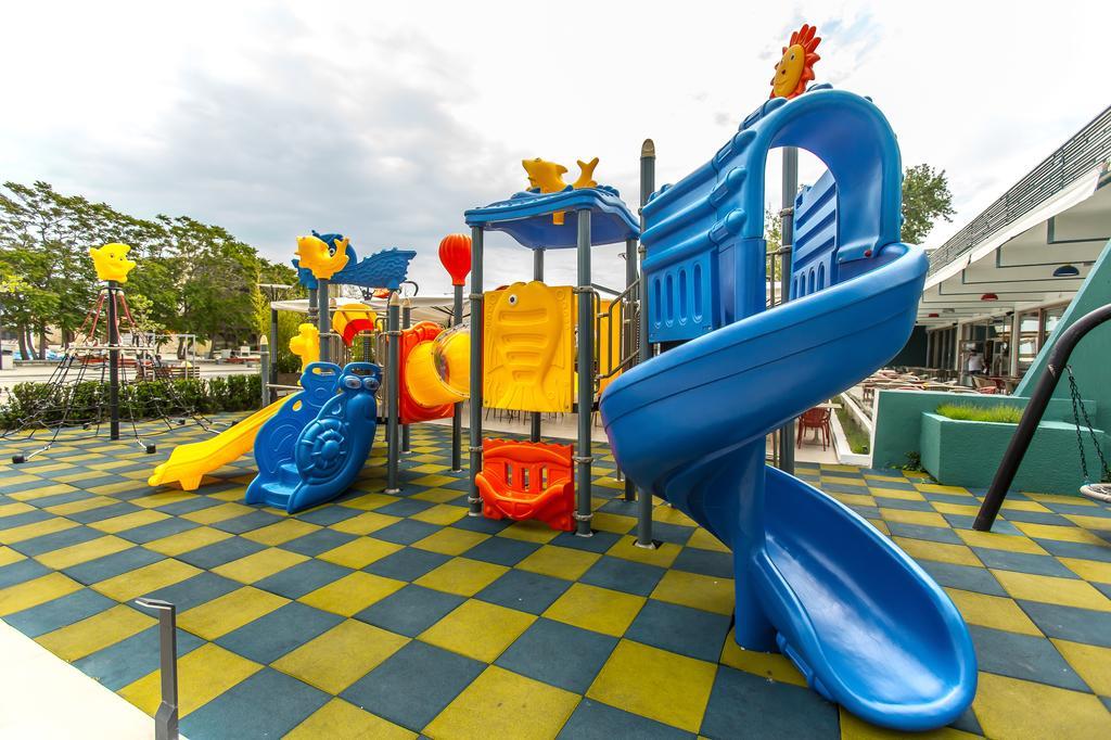 Hotel Riviera Мамая Экстерьер фото